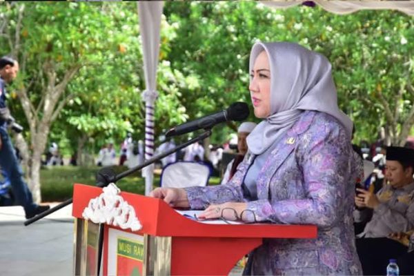 Bupati Musi Rawas Hj. Ratna Machmud Ikuti Manasik Haji Bersama Anak PAUD se-Kabupaten Musi Rawas