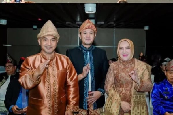 Bupati Ratna Machmud Hadiri Paripurna Istimewa HUT ke-79 Provinsi Sumatera Selatan