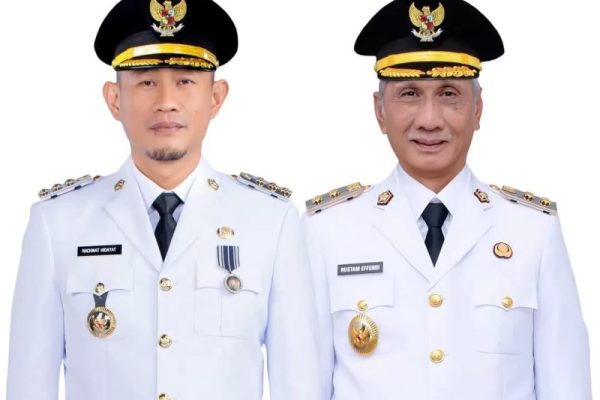 Pasangan Walikota dan Wakil Walikota Lubuklinggau Resmi Dilantik